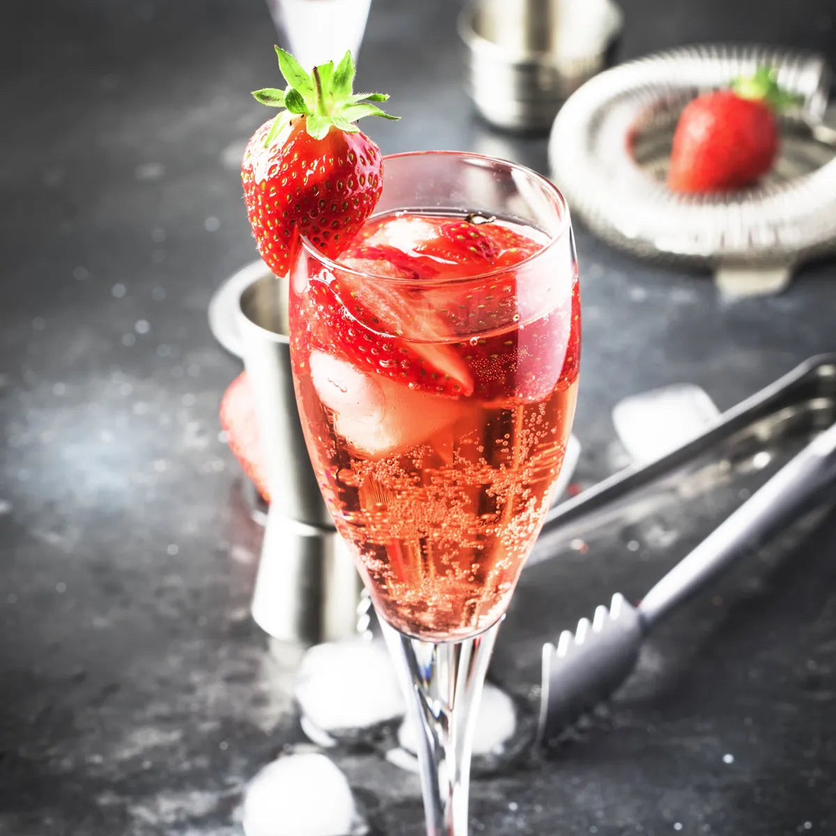 Strawberries & Champagne 400ml Candle